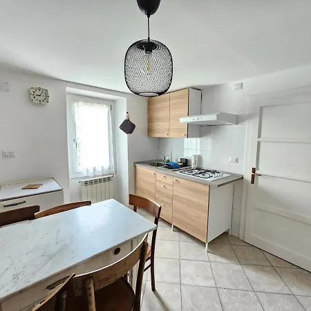 Family Castiglione * Castiglione dʼIntelvi