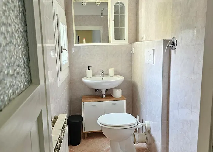 Family Castiglione Apartamento Castiglione dʼIntelvi