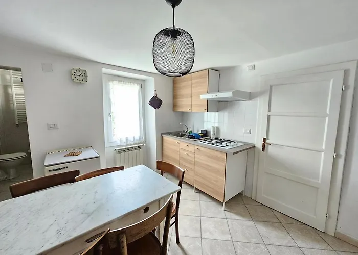 Family Castiglione * Castiglione dʼIntelvi